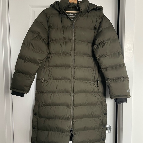 tentree Jackets & Blazers - Tentree Forest Green Puffer Coat
